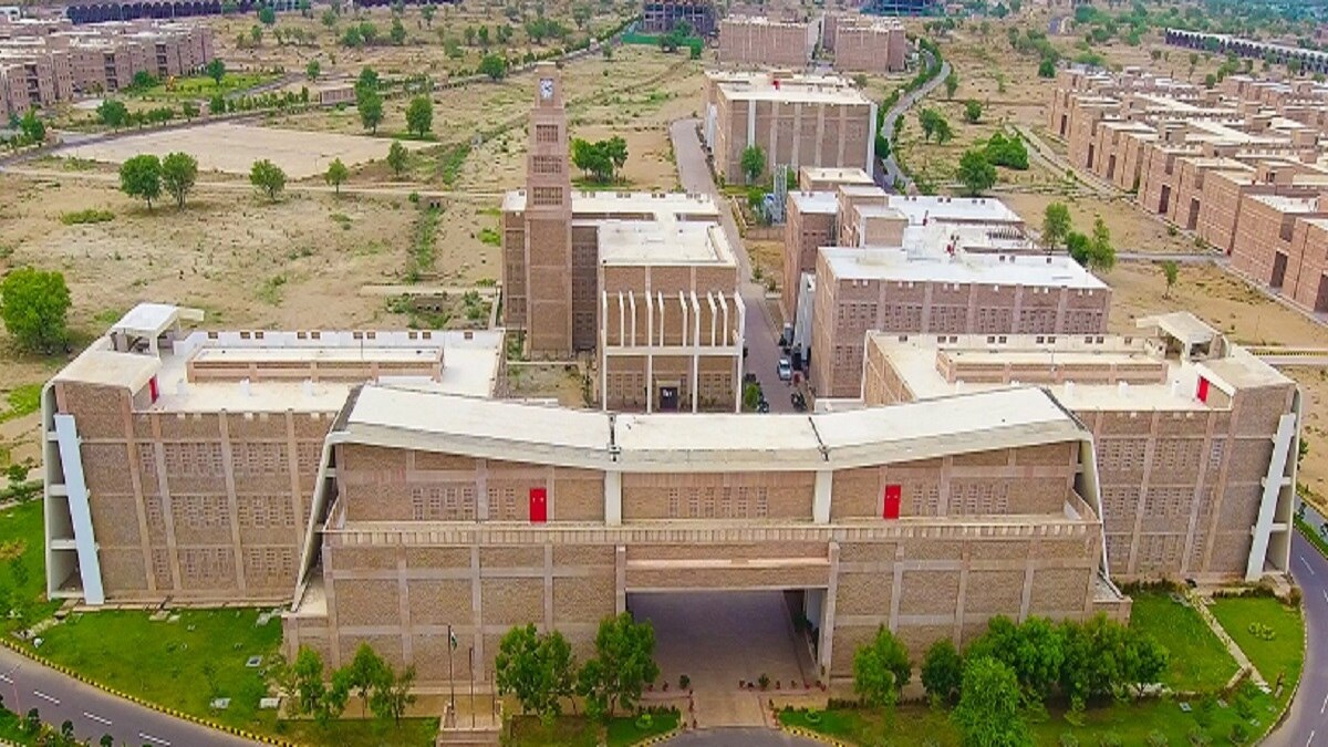 IIT जोधपुर में विभागीय बैठक के दौरान हुई हिंसा, असिस्टेंट प्रोफेसर ने डायरेक्टर पर किया हमला